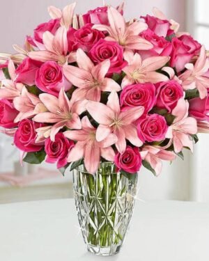 24 Pcs Pink Rose & 5 Stem Lily In A Glass Vase