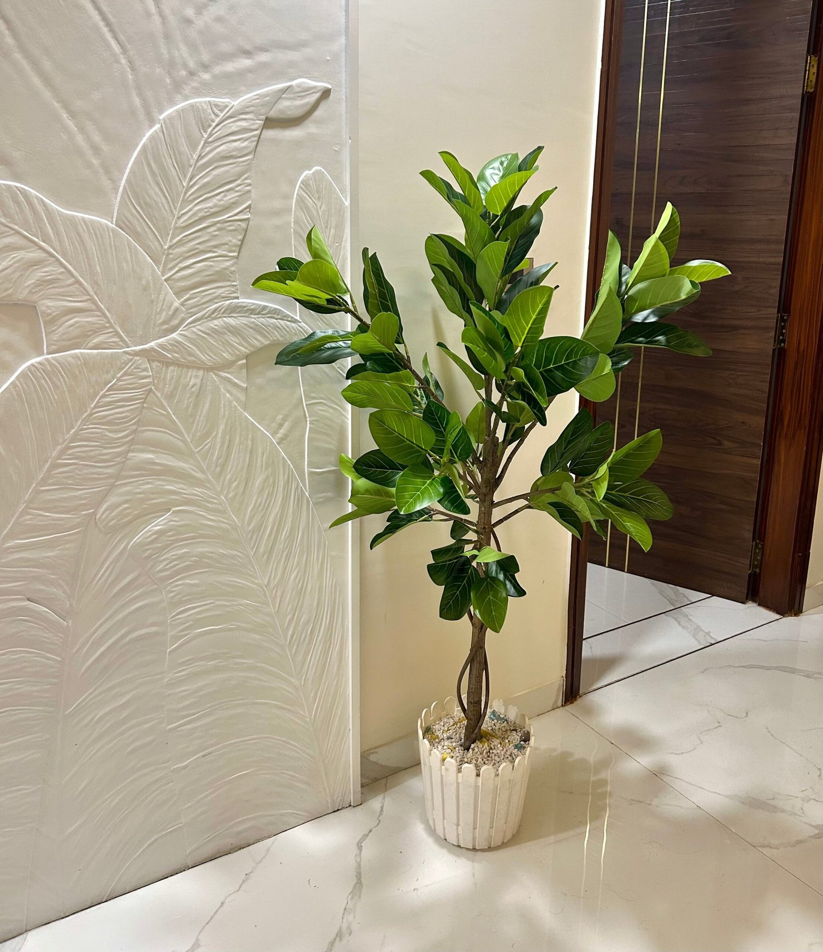 lamansh-artificial-decor-plant-tree-with-natural-feel-leaves-realistic-indoor-plant-for-office-or-home-decor-4-5-ft-approx-height-1176629817.jpg