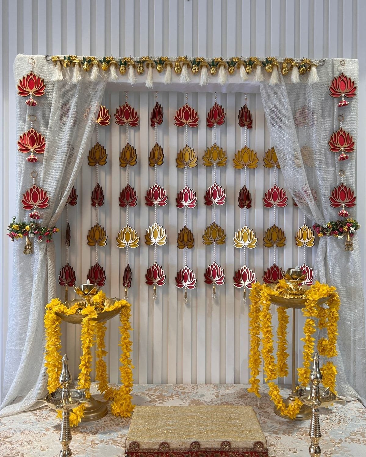 lamansh-lotus-hanging-lamansh-pooja-mandap-backdrop-decoration-lotus-hangings-combo-31067770060861.jpg