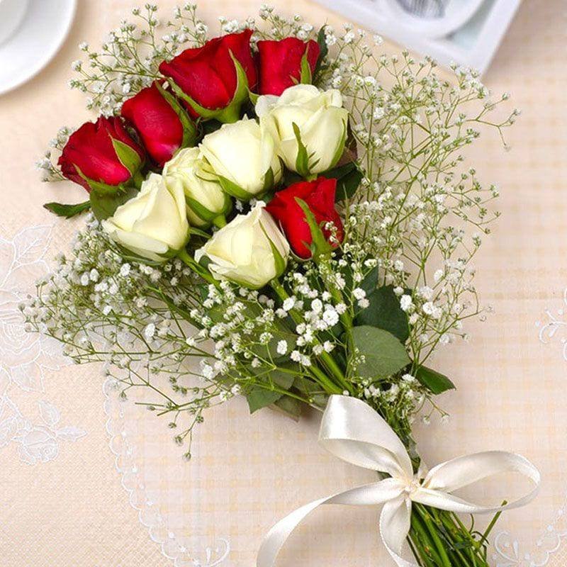 red-and-white-roses-bouquet-manual-yuvaflowers-giftsindia-43-default-title-42166849700120.jpg